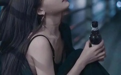 精品久久久无码人妻中文字幕边打电话